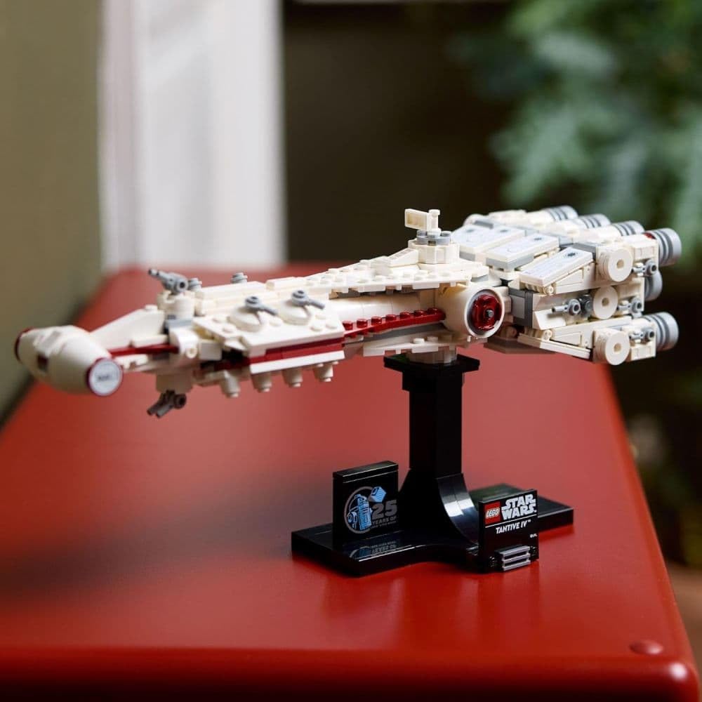 LEGO, Star Wars Boarding the Tantive IV?