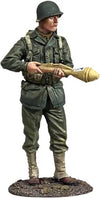 W. Britain World War 2 Allies 25241 U.S. Infantryman with panzerfaust 1:30 Scale Metal