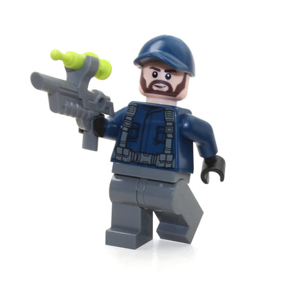 LEGO Jurassic World Dominion Minifigure - Dinosaur Guard with Beard and Tranquilizer Gun