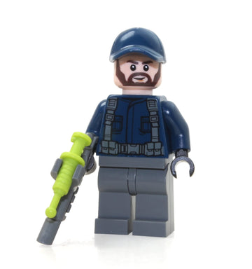 LEGO Jurassic World Dominion Minifigure - Dinosaur Guard with Beard and Tranquilizer Gun