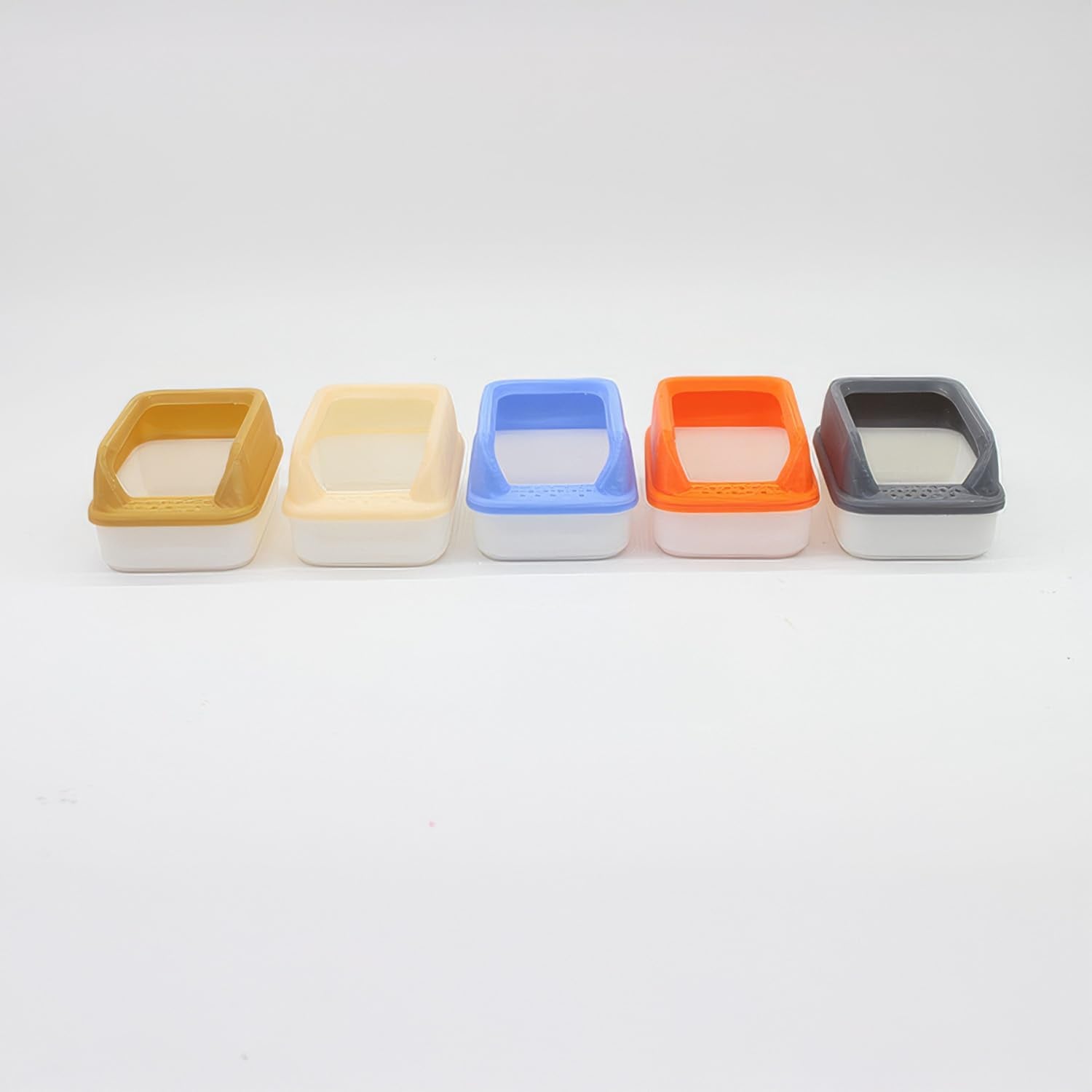 Miniature Cat Litter Box for Dollhouse Decor | 1:12 Scale Pet Accessory with Scooper | Realistic Dollhouse Miniatures (Orange)