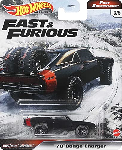 Hot Wheels Fast & Furious Collection of 1:64 Scale Vehicles from The Fast Film Franchise, Modern & Classic Cars, Great Gift for Collectors & Fans