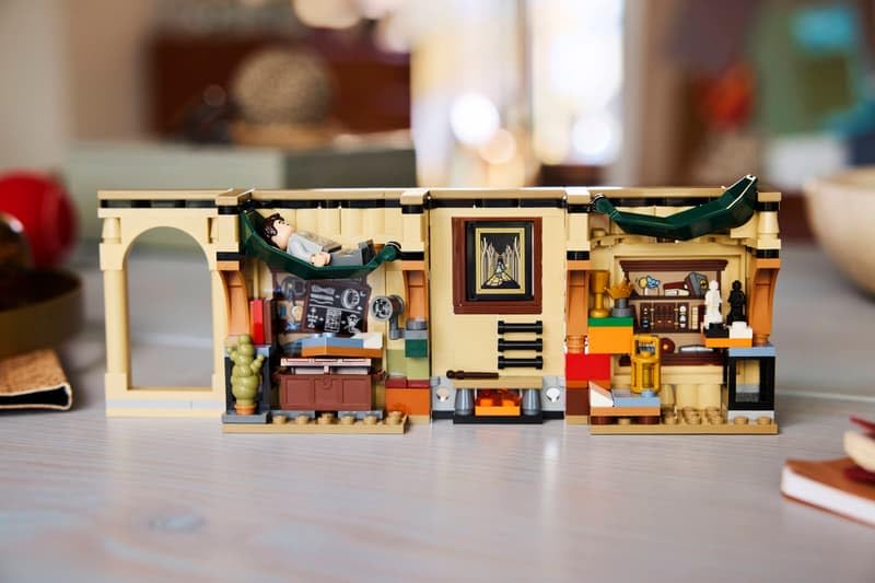 LEGO Harry Potter Hogwarts Castle Room of Requirement (40770)