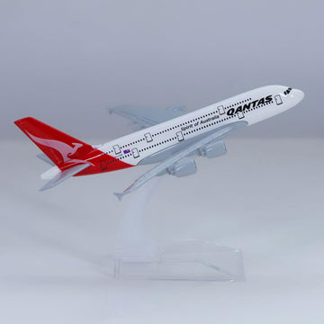 yuanpulalala 1: 400 Passenger Aircraft A380 Aircraft Model 14cm Qantas air Alloy die-Casting Model Gift