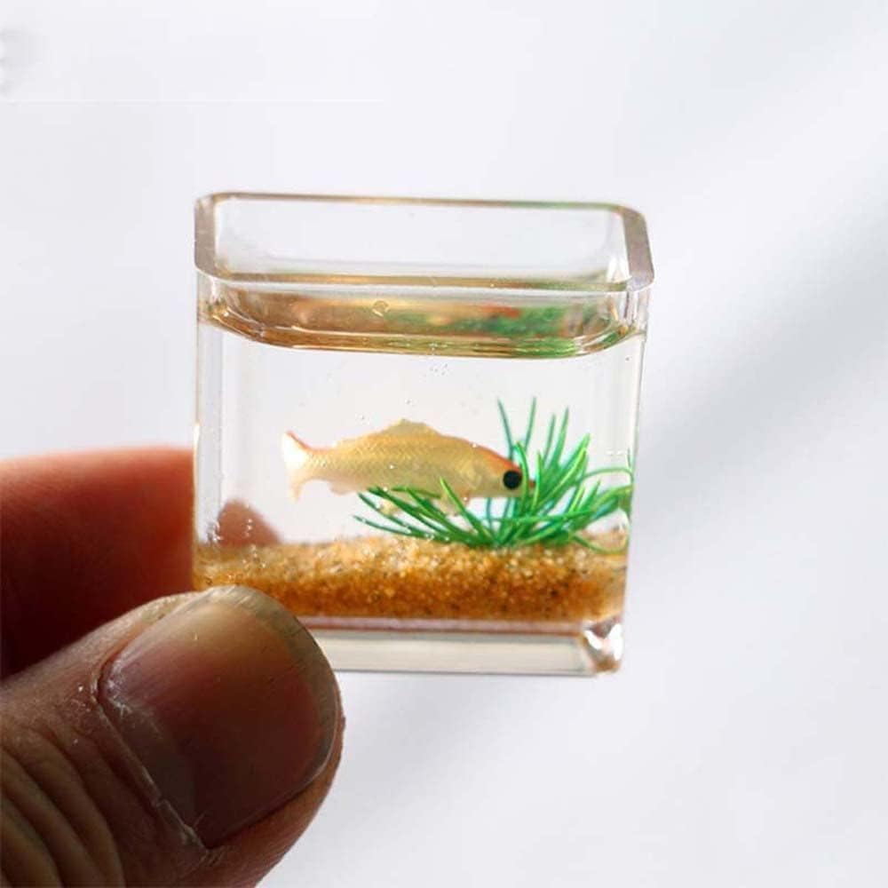 Dollhouse Miniature Fish Tank 1PC Dollhouse Mini Glass Fish Tank Model Home Ornament Miniature Fish Bowl Scene Model Dollhouse Decor Toy(Square)