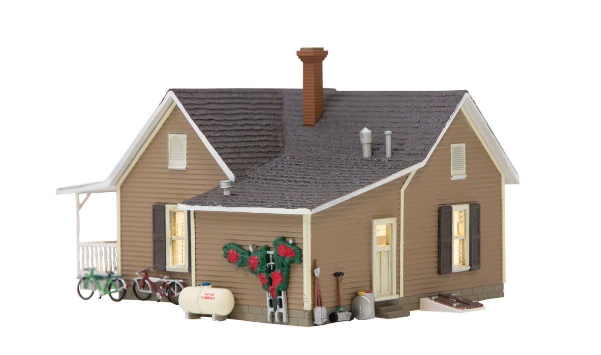 Woodland Scenics HO B/U Granny's House WOOBR5027