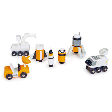 Tender Leaf Toys - Space Voyager Set - 7 Piece Solid Wood Space Vehicle Set with Moving Parts - Boost Imagination and Learn Through Play