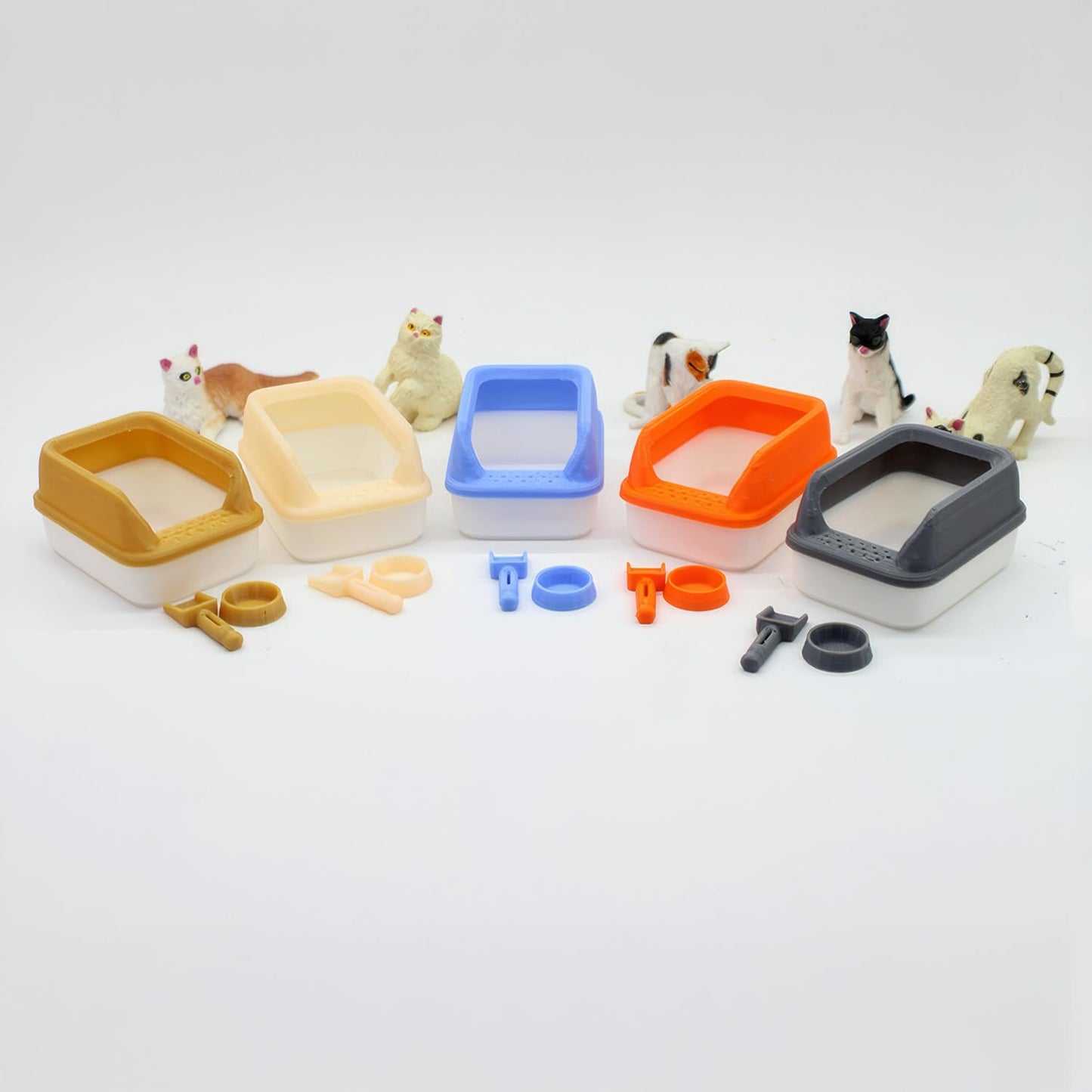Miniature Cat Litter Box for Dollhouse Decor | 1:12 Scale Pet Accessory with Scooper | Realistic Dollhouse Miniatures (Orange)