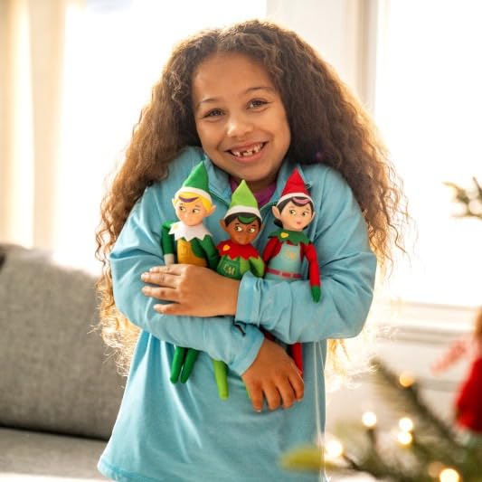 The Elf on the Shelf Elf Mates Chef with Brown Hair - Enchanted Forest Edition Doll with Scarf and Earmuffs - Champion of Kindness - for Ages 3+