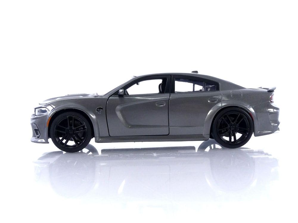 Jada Fast & Furious Fast X 1:24 Dom's 2021 Dodge Charger SRT Hellcat Die-Cast Car, Toys for Kids and Adults