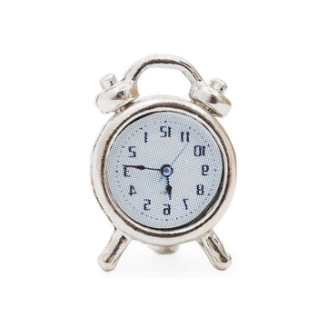1Pcs Silver 1/12 Miniature Alarm Clock Dollhouse Decoration Accessories,Miniature Dollhouse Accessories (0.4x0.2x0.6 inch)