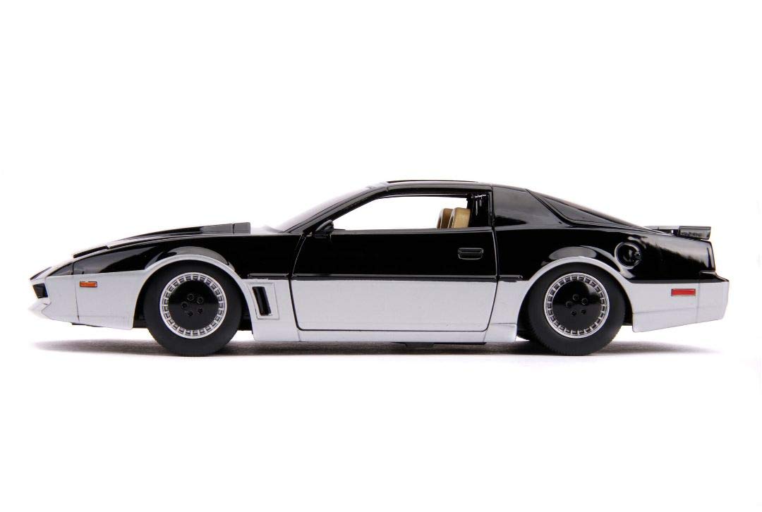 Jada Toys Hollywood Rides Knight Rider K.A.R.1982 Pontiac Firebird 1: 24 Diecast Vehicle with Light Up Feature
