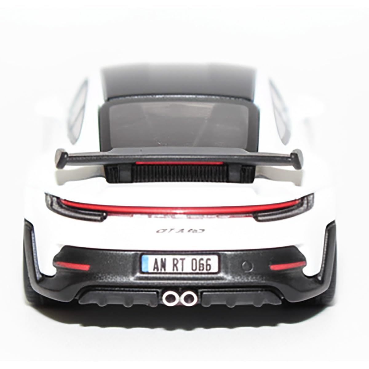 Hot Wheels Gran Turismo Premium POP Culture 2022 Porsche 911 GT3 RS Diecast Car