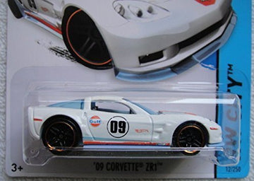 HOT WHEELS SHOWDOWN HW CITY WHITE '09 CORVETTE ZR1 12/250