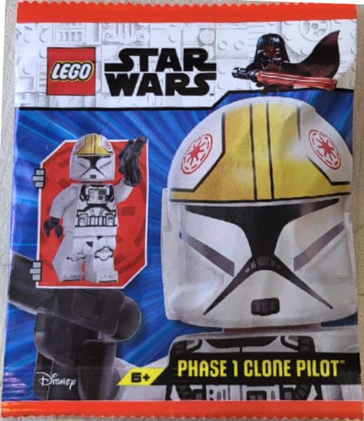 LEGO Star Wars: Phase 1 Clone Pilot Minifigure with Pistol - Ages 6+