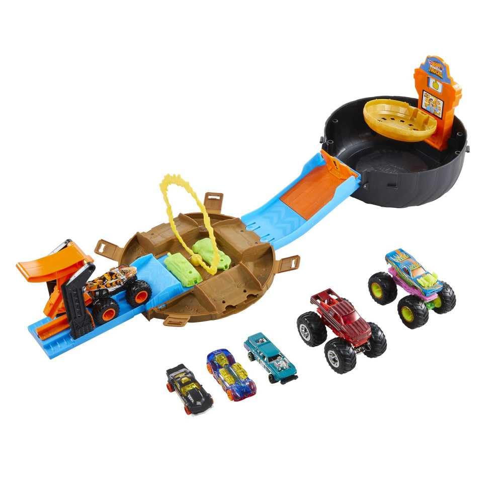 Hot Wheels Monster Trucks Stunt Tire Playset Bundle