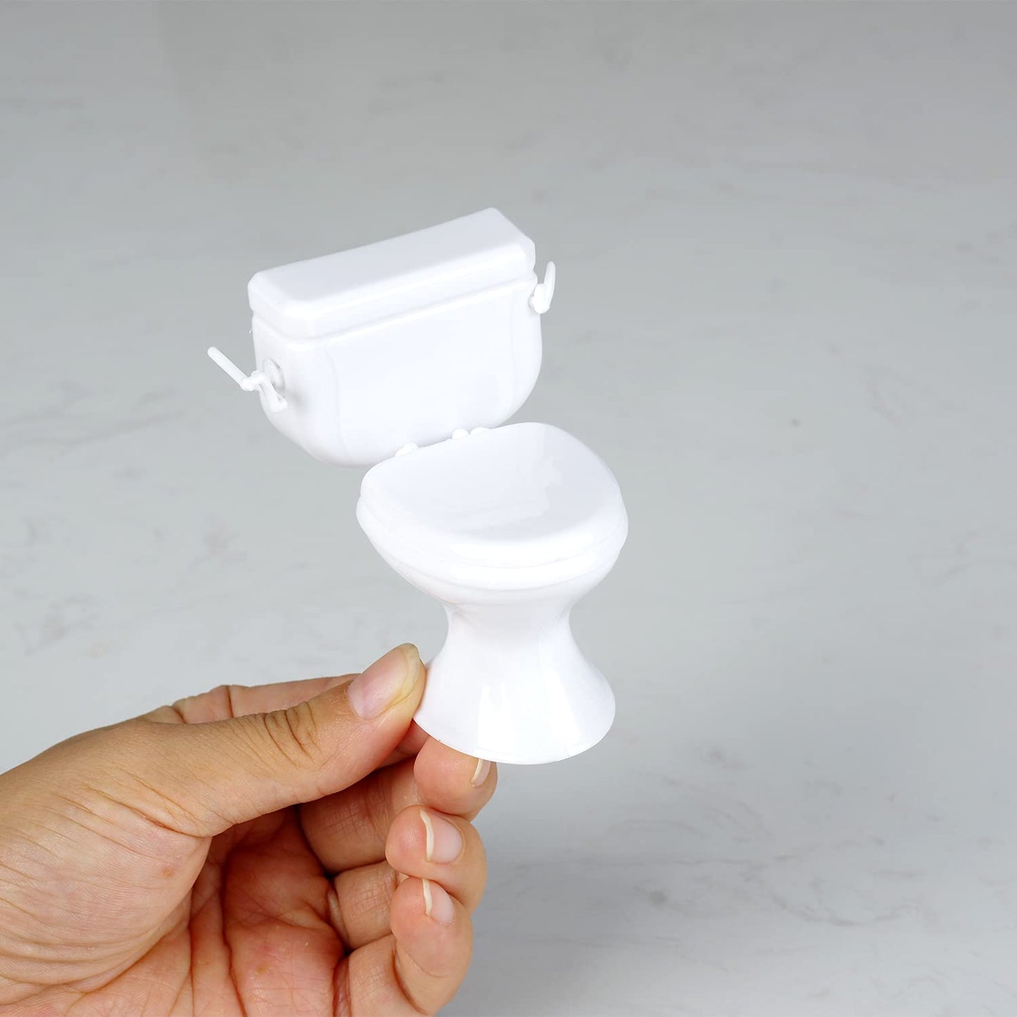 GUNDAN 3 Pcs Mini Toilet Seat Toy,Doll House Furniture for Boy Girl Party, Celebrating Party Birthday Cake Decoration Furniture Dollhouse Accessories