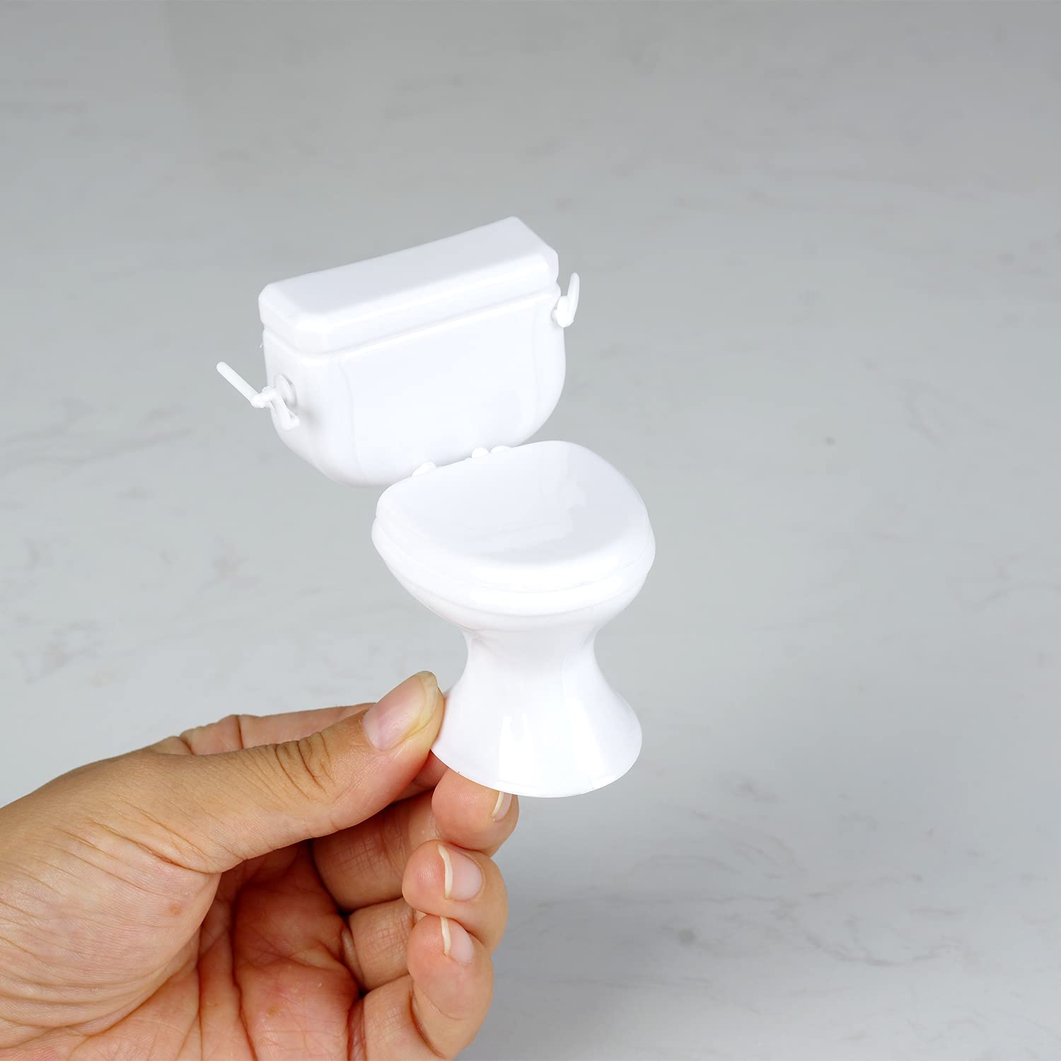 GUNDAN 3 Pcs Mini Toilet Seat Toy,Doll House Furniture for Boy Girl Party, Celebrating Party Birthday Cake Decoration Furniture Dollhouse Accessories