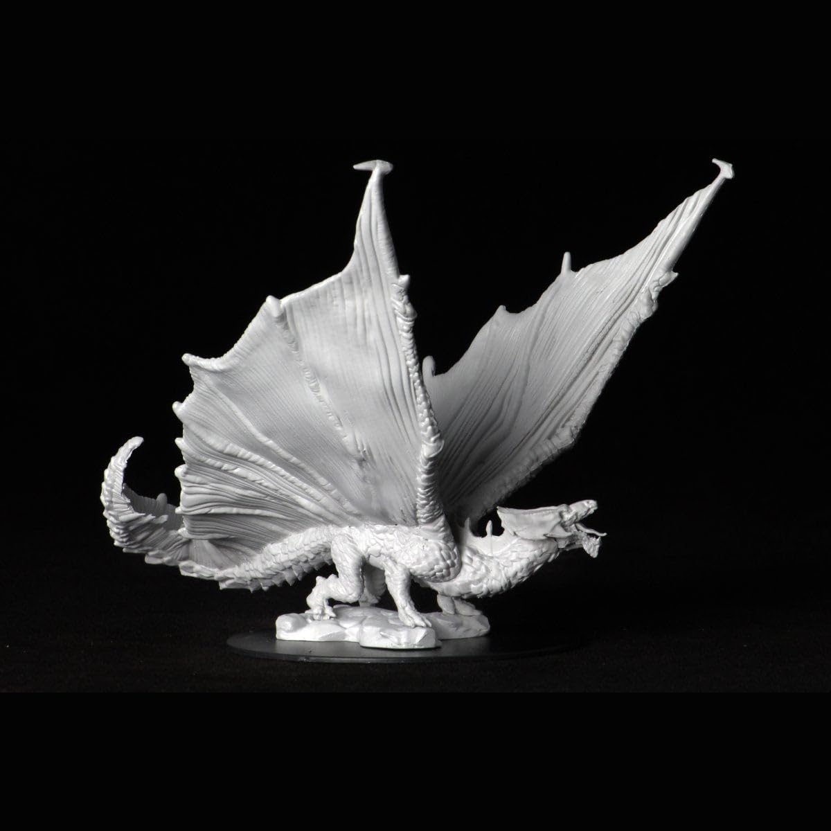 WizKids D&D Nolzur's Marvelous Miniatures: Young Brass Dragon