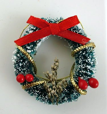 Dollhouse Miniature Holiday Wreath