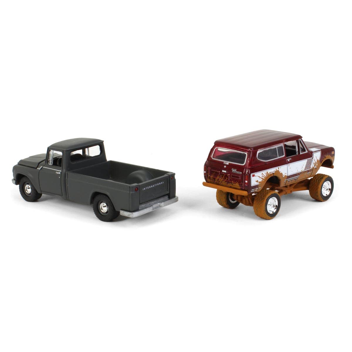 International Harvester 1/64 Exclusive 2 Pack, 1965 Model 1200 and 1979 Scout Muddy Version JLCP7353
