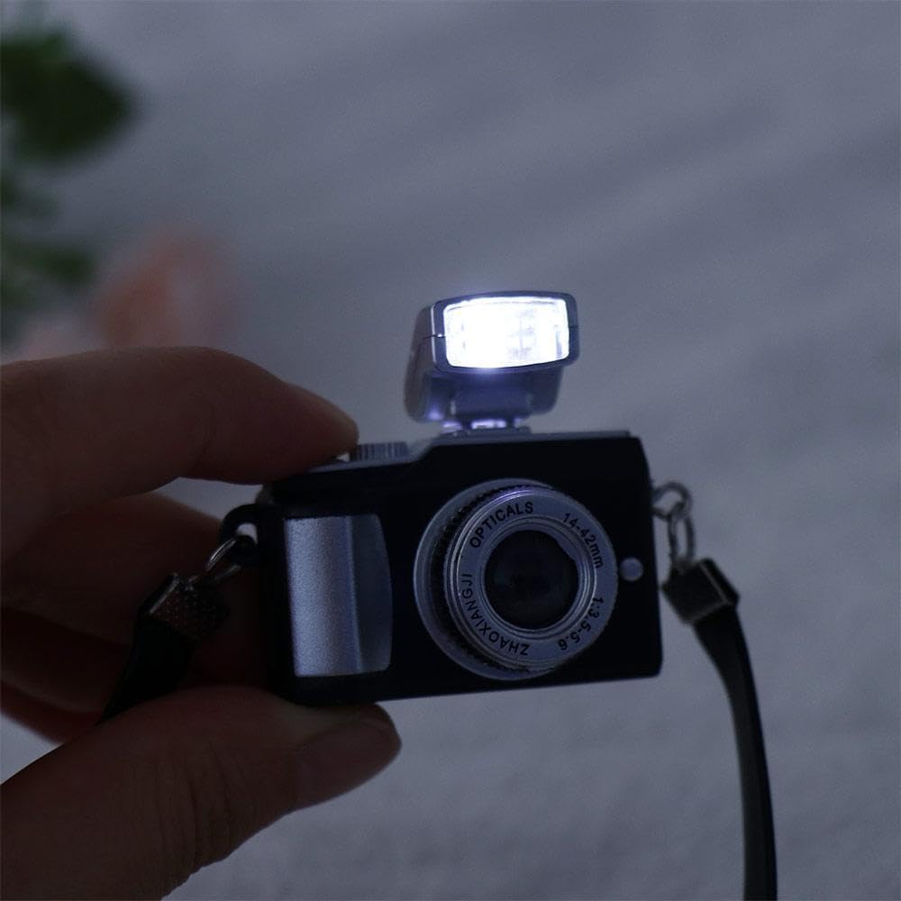 2Pcs Black 1:4 Scale Mini Camera Prop Ornament Vintage Camera Model,Vintage Camera Prop,Miniature Camera,Prop Camera,Miniature Digital Camera Mini