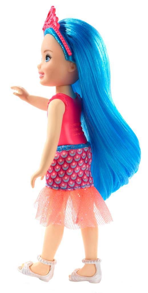 Barbie Dreamtopia Chelsea Sprite Doll, 7-inch, with Blue Hair Wearing Fashion and Accessories, Multi (GJJ94)
