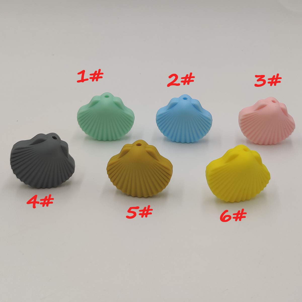 24pcs Mini Cute Silicone Shell Bead Animal Silicone Shellfish Bead for DIY Beading Mom Necklace Pendant Accessories (Mix Color 24pcs)