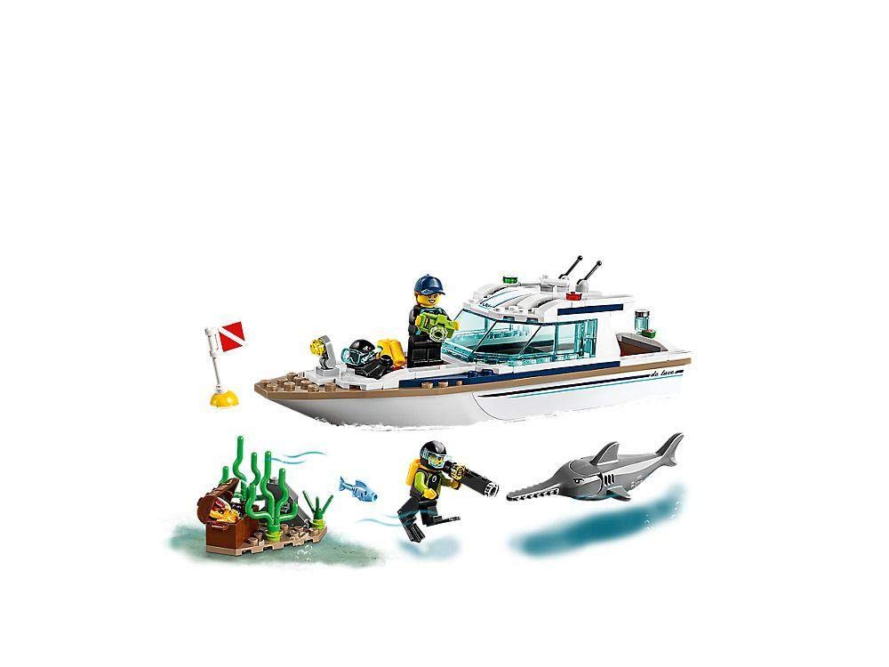 LEGO City Great Vehicles Diving Yacht 60221 Building Kit (148 Pieces)