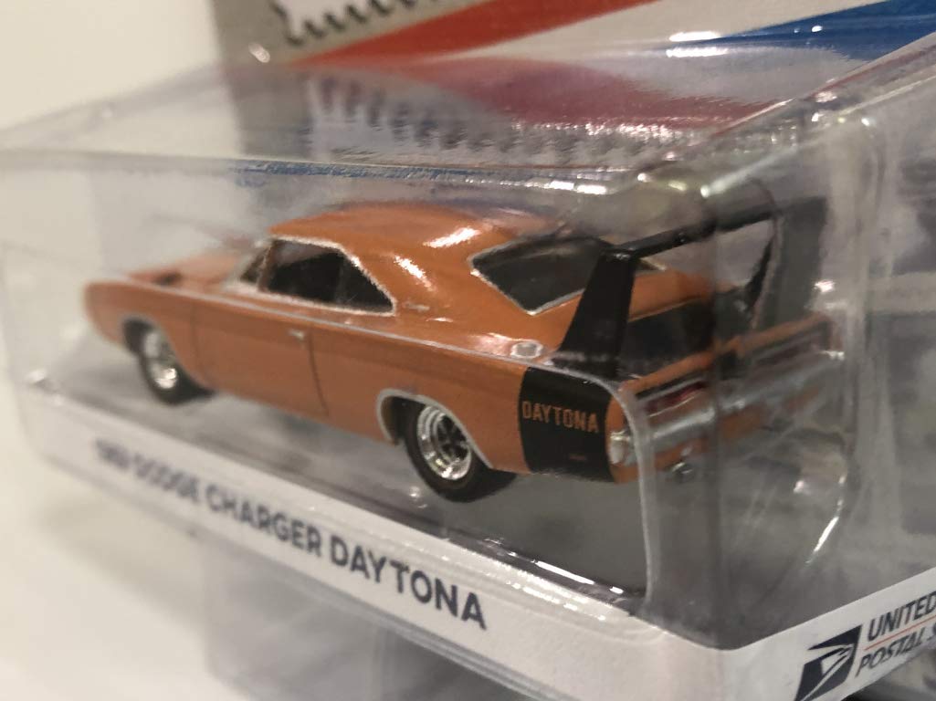 GreenLight 1: 64 1969 Dodge Charger Daytona - United States Postal Service (USPS) America On The Move: Muscle Cars (30068)