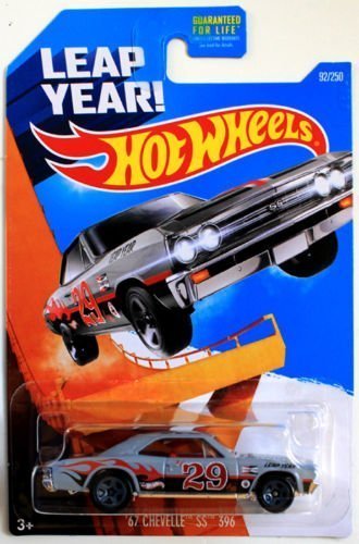 Hot Wheels 2016 Basic Car 1:64 '67 Chevelle SS 396 - Leap Year #92 of 250