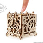 UGEARS 3D Puzzle for Board Games - Dice Keeper for 8 Dice Unique Mechanical Devices Dice Holder for Family Tabletop Role-Playing Games - Dice Holder