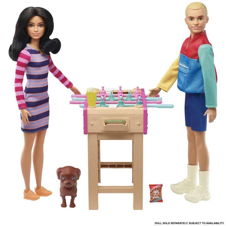 Barbie Mini Playset with Pet, Accessories and Working Foosball Table, Game Night Theme, Gift for 3 to 7 Year Olds