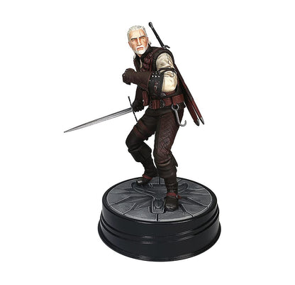 Dark Horse Comics The Witcher 3: Wild Hunt Geralt Manticore Figure, Standard