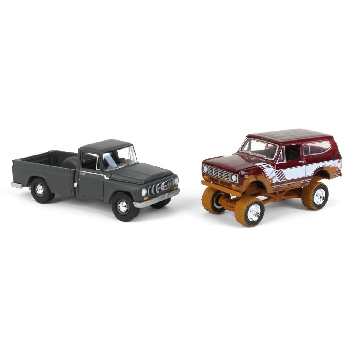 International Harvester 1/64 Exclusive 2 Pack, 1965 Model 1200 and 1979 Scout Muddy Version JLCP7353
