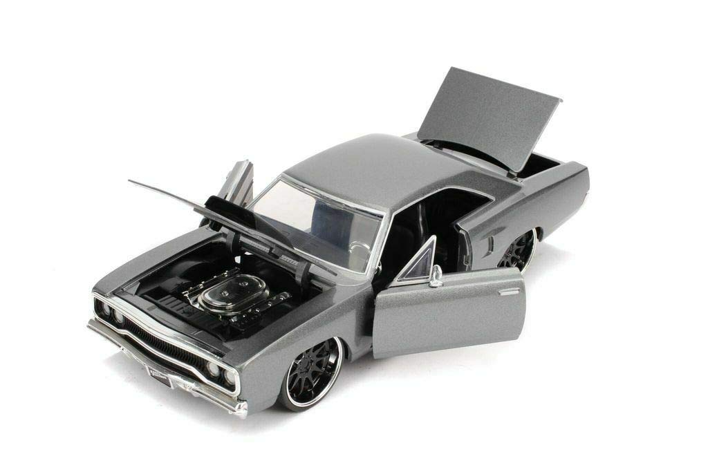 Jada Fast & Furious 1:24 Dom's 1970 Plymouth Roadrunner Die-cast Car, Toys for Kids and Adults
