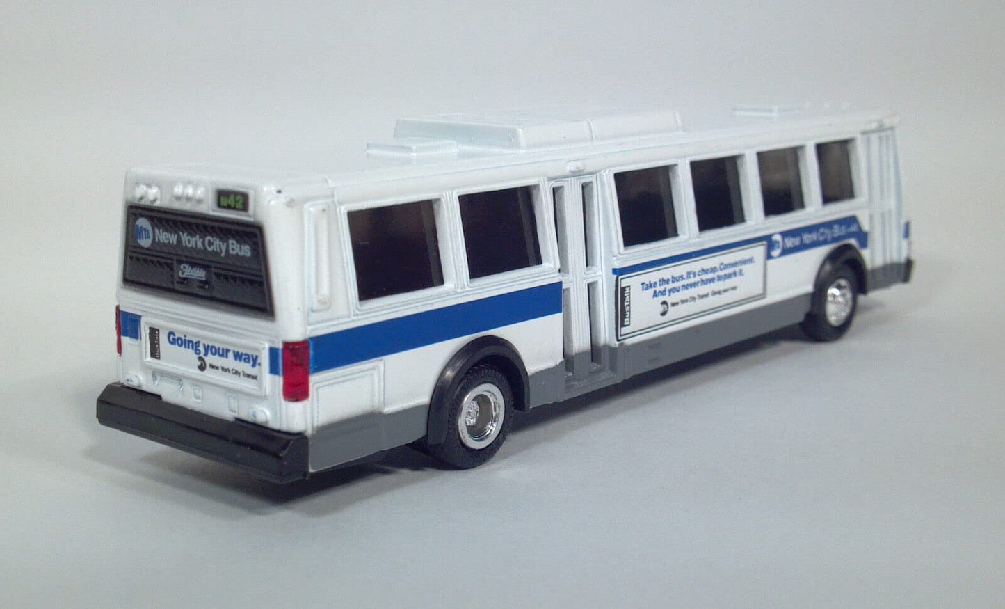 Transit Bus HO Scale Diecast MTA New York City Transit - New in The Box