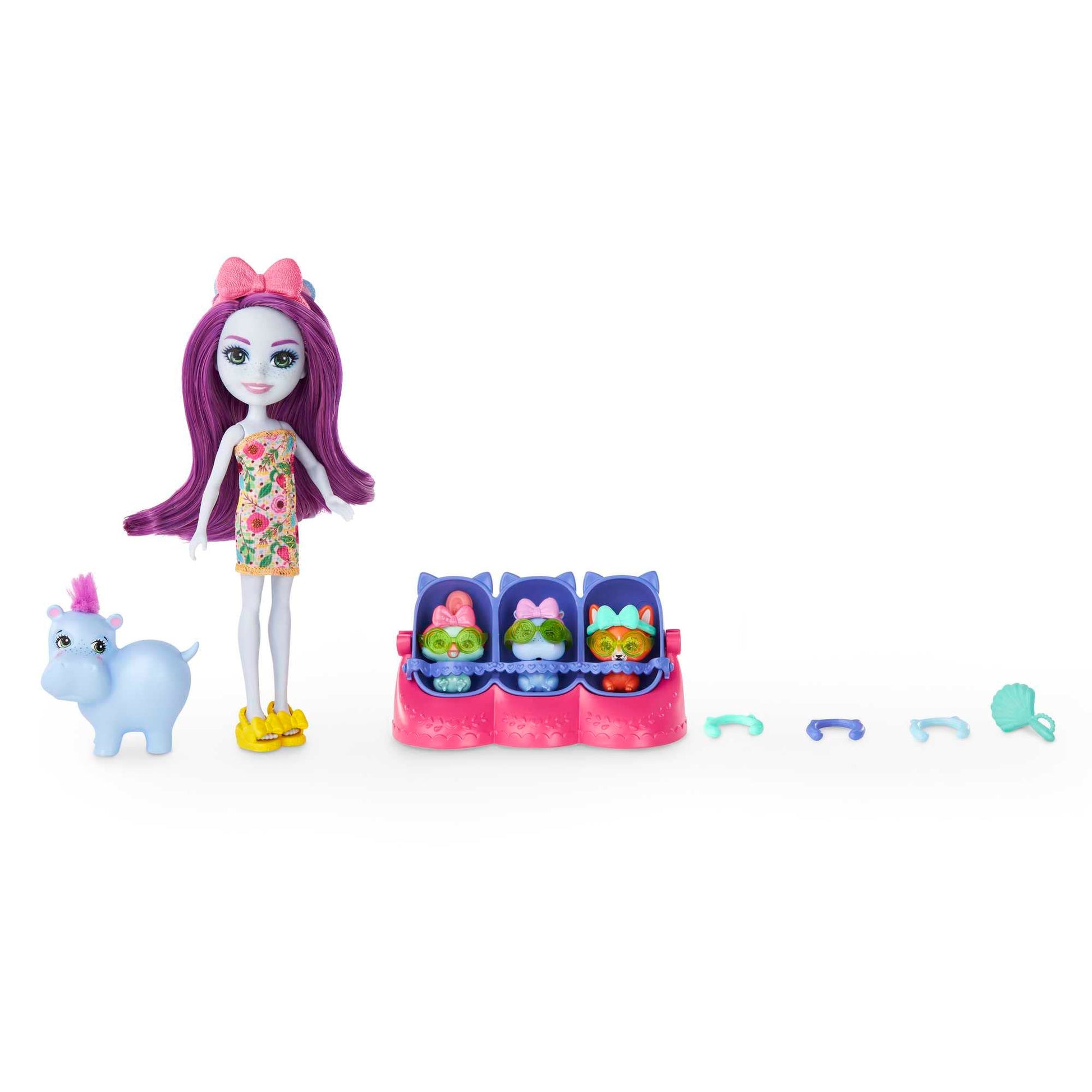 Enchantimals Baby Best Friends Hipcio Set with Surprises - Small Doll, Animal Friend Figure, 3 Little Animals + Accessories, Surprises for Unpacking