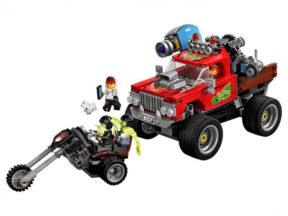 LEGO Hidden Side El Fuego’s Stunt Truck 70421 Building Kit, Ghost Playset for 8+ Year Old Boys and Girls, Interactive Augmented Reality Playset (428