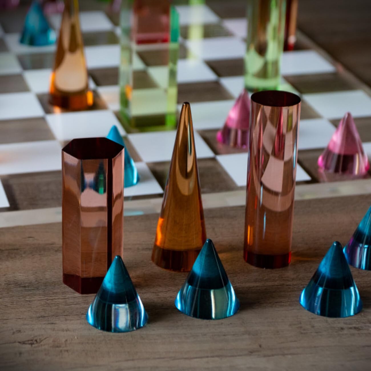 Trademark Games Modern Chess Set - Acrylic Chess Board with 32 Colorful Game Pieces - Unique Tabletop Decor Item with Functional Gameplay