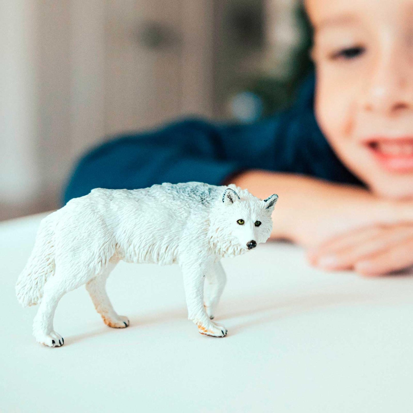 Safari Ltd. White Wolf Figurine - Realistic, Hand-Painted 3.6" Model Figure - Educational Toy for Boys, Girls & Kids Ages 3+