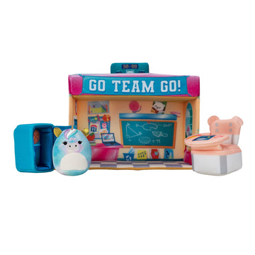 Squishville by Original Squishmallows Deluxe Academy Playset - Includes 2-Inch Eunice The Unicorn Plush, School Desk, Locker, and School Playscene