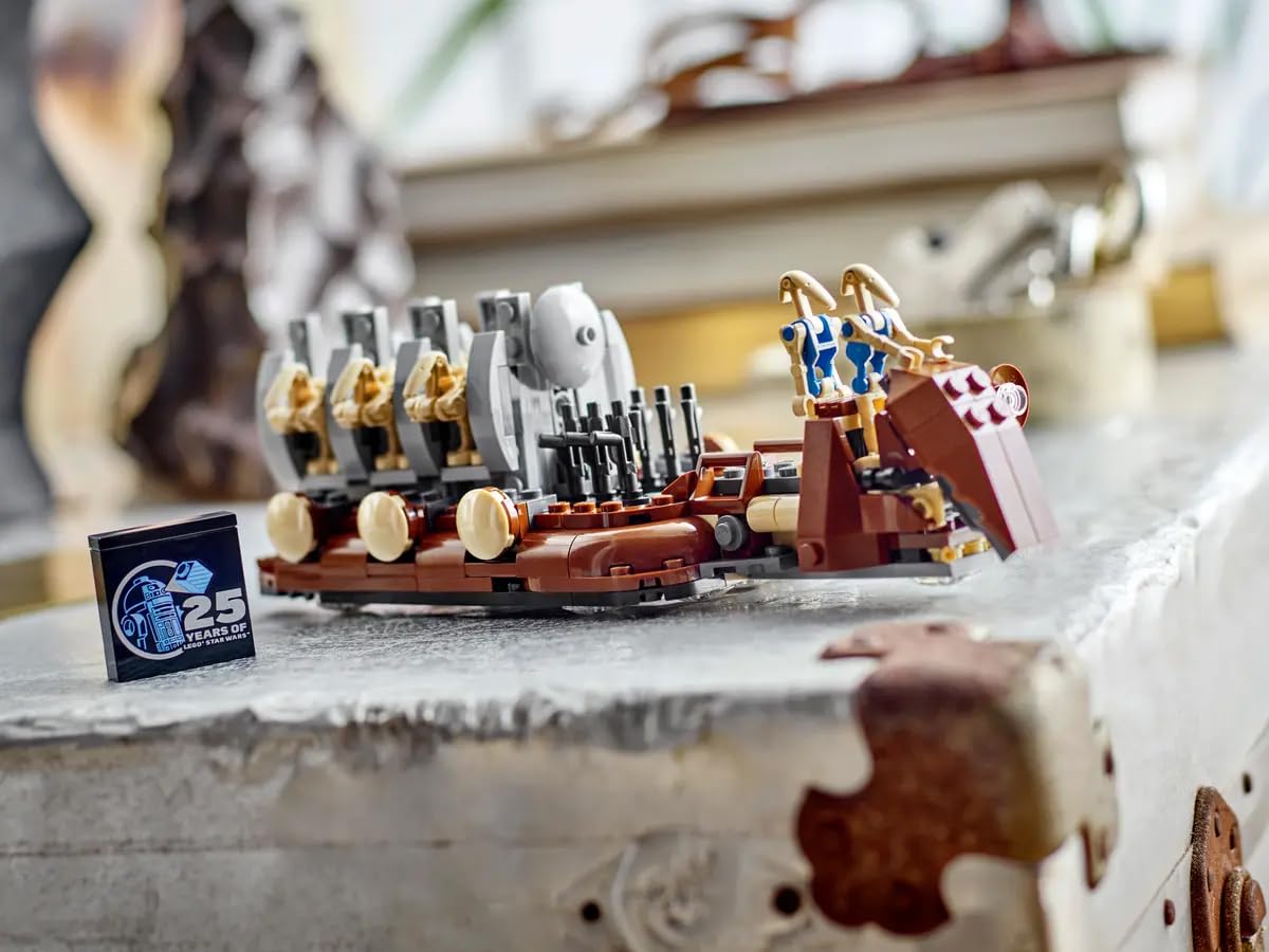 LEGO Star Wars 25th Anniversary GWP 40686: Trade Federation Troop Carrier Buildable Model - Celebrate The Phantom Menace with 8 Figures and Iconic