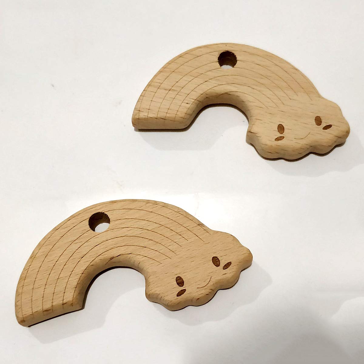 2pcs Lovely Cartoon Wood Pendant Pure Natural Animal Shape Beech Wooden Handmade Cut Pattern DIY Beading Necklace Pendant (Rainbow 2pcs)
