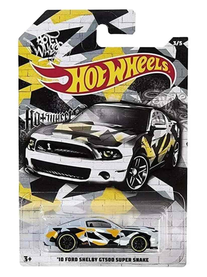 Hot Wheels Mattel 2019 Urban Camo Series Complete Bundle of 5 Die?Cast Vehicles, Camouflage Graphics, 1:64 Scale, Ages 3+