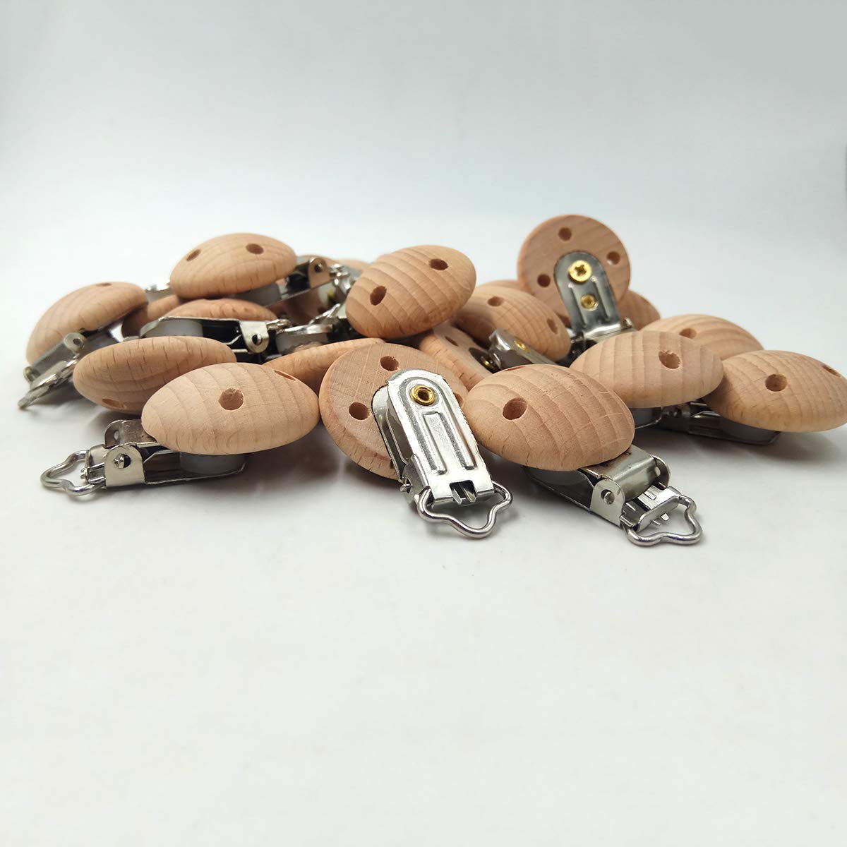 Natural Beech Wood Pacifier Clips Holder Teething Grasping Suspender Clips Charm DIY Pacifier Chain Teether Accessory (15pcs)