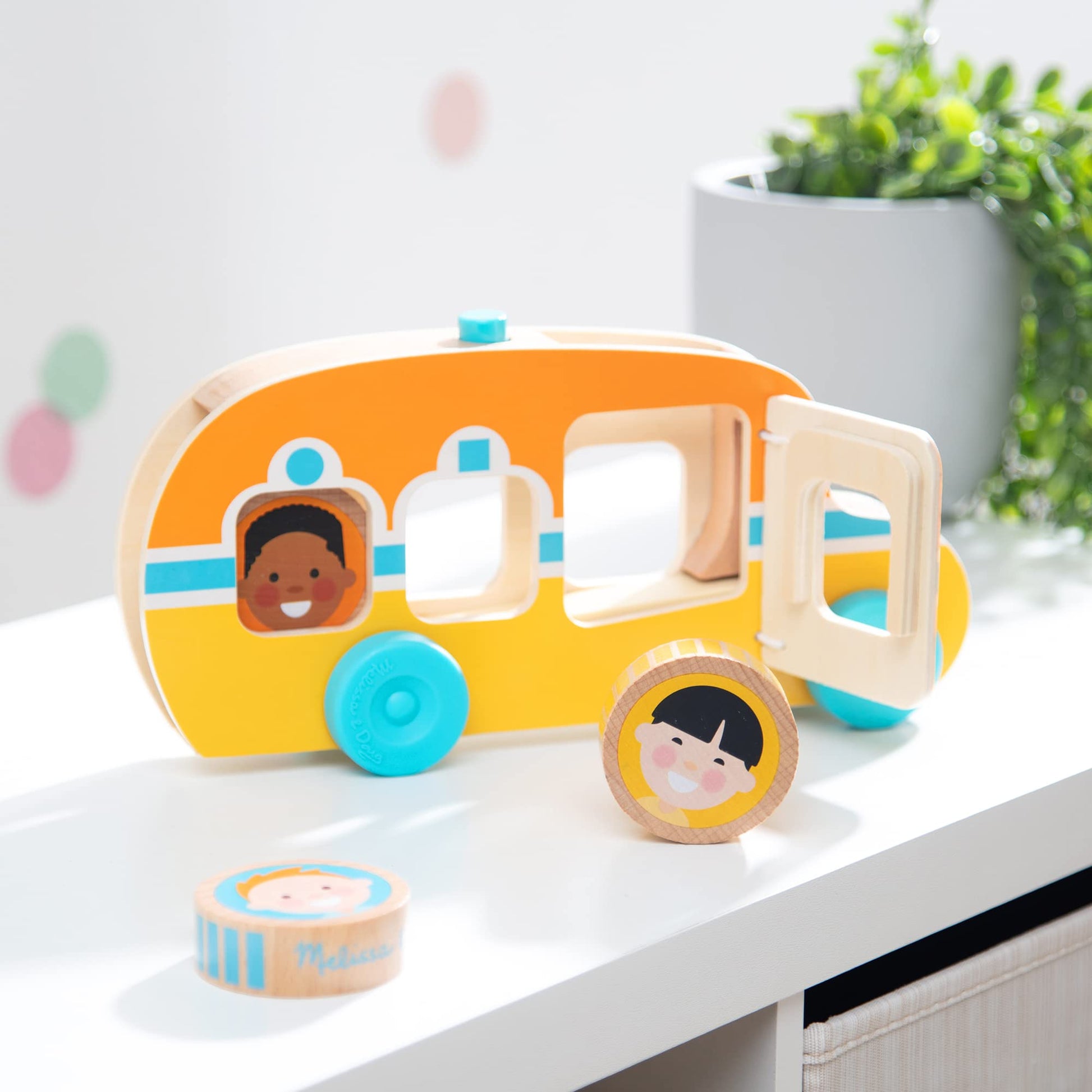 Melissa & Doug GO Tots Wooden Roll & Ride Bus with 3 Disks School Bus Toys for Babies and Toddlers - FSC-Certified Materials