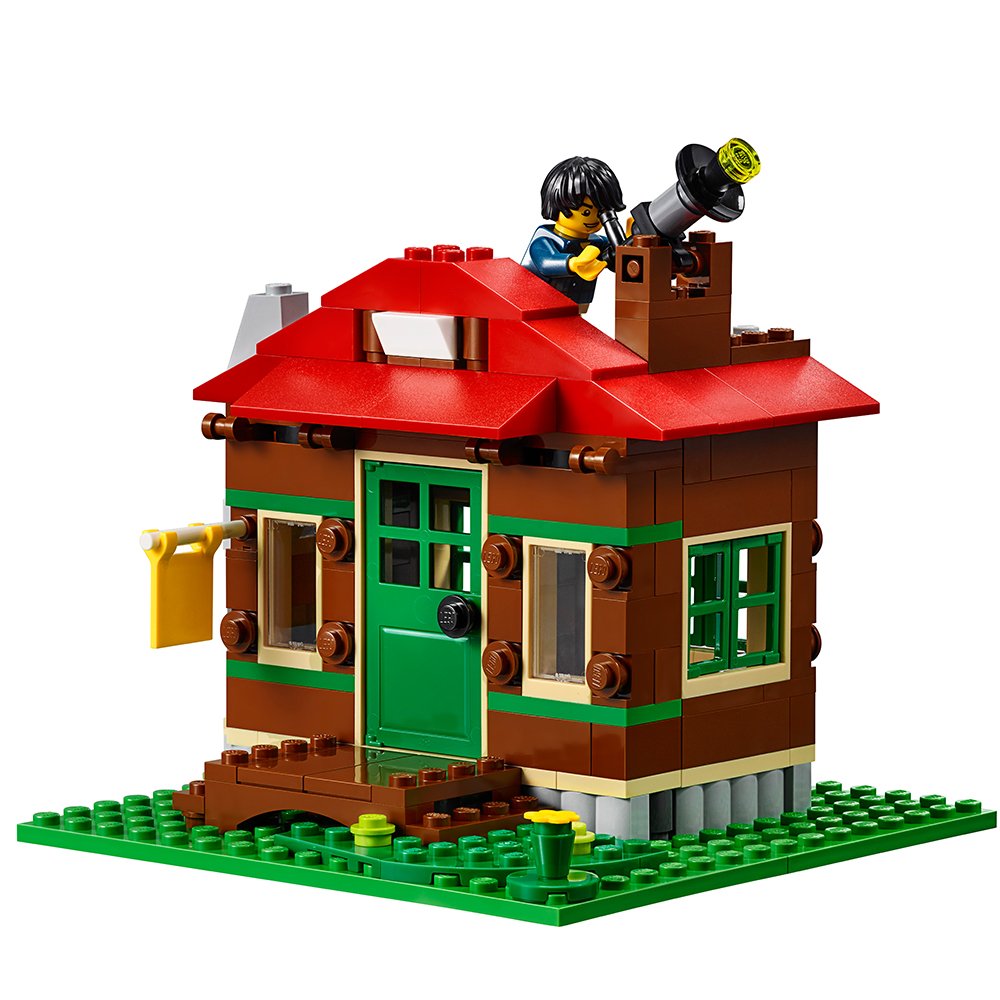 LEGO Creator Lakeside Lodge 31048