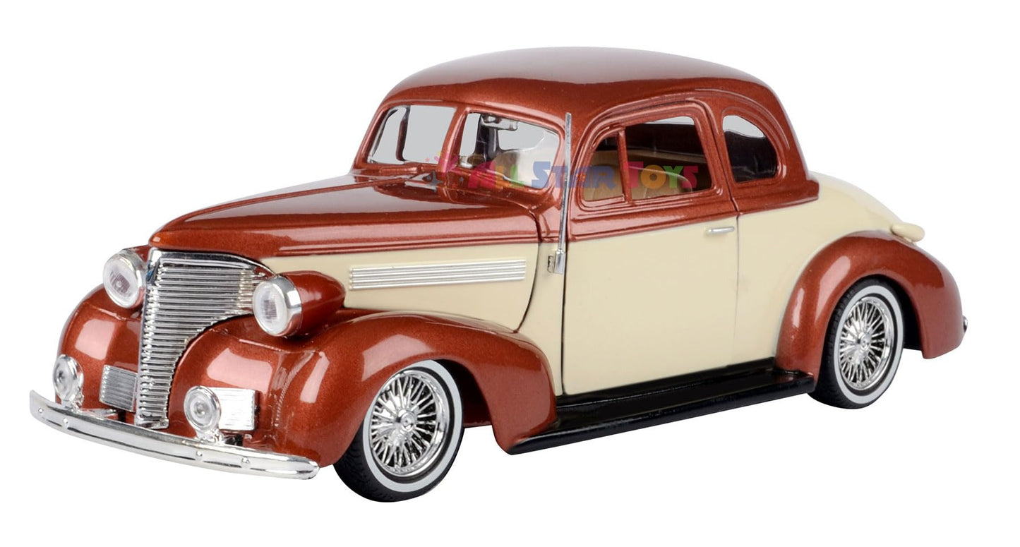 Motormax 1939 Chevrolet Coupe Lowrider 1:24 Diecast Model Brown/Cream Get Low Series 79028 by All Star Toys