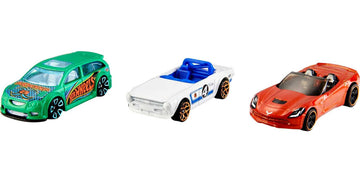 Hot Wheels 3 Car Pack, Multipack of 3 Vehicles, Instant Starter Set, Collection of 1:64 Scale Toy Sports Cars, Rolling Wheels, for Kids 3 Years & Up